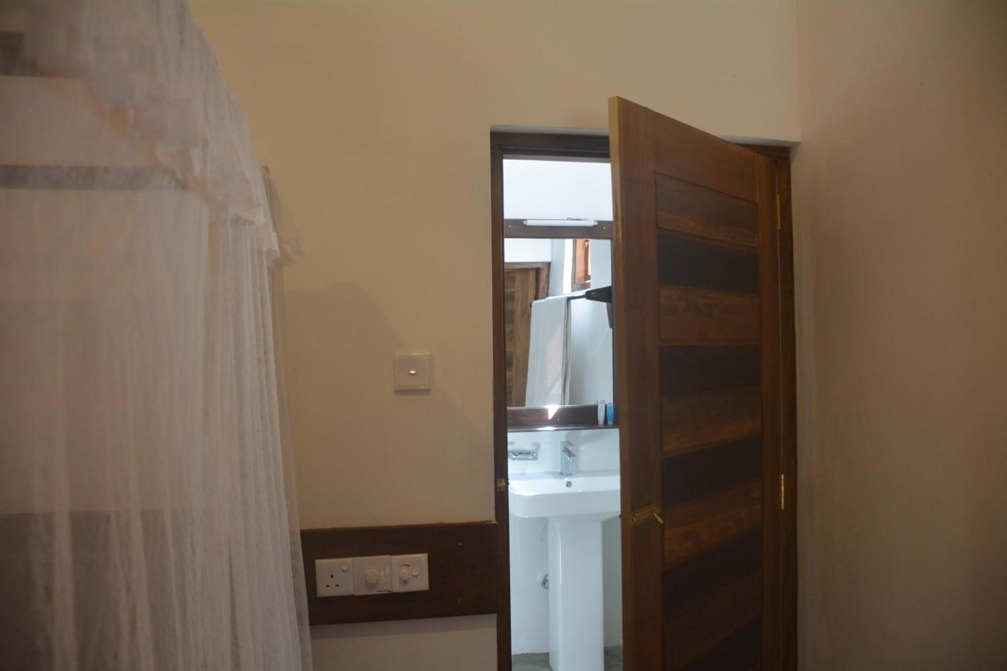 Shiva'S Beach Cabanas Tangalle Eksteriør bilde